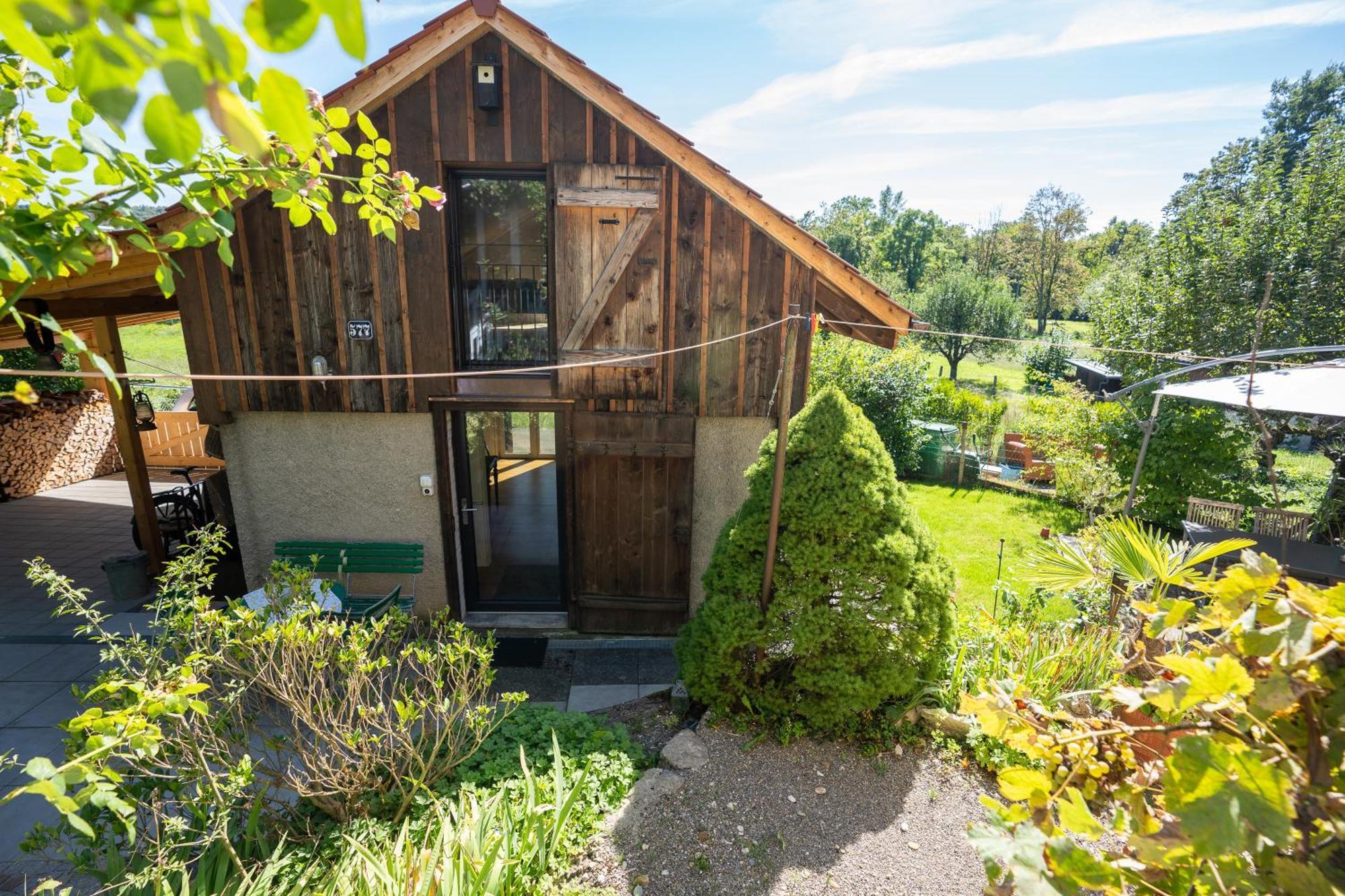 Tiny House Chez Claudine - Relaxen, Workspace, Naehe Thermen, Netflix, Free Parking & Wifi Brugg  Eksteriør bilde
